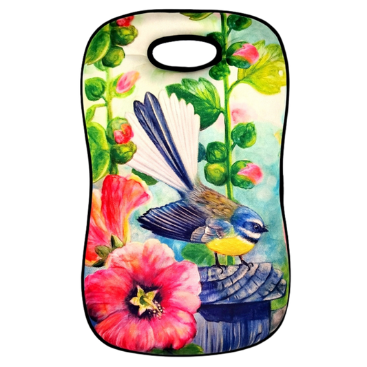 NZ Artwork Garden Kneeler - Fantail on fence post