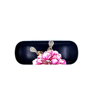 NZ Artwork Glasses Case Two Fantails